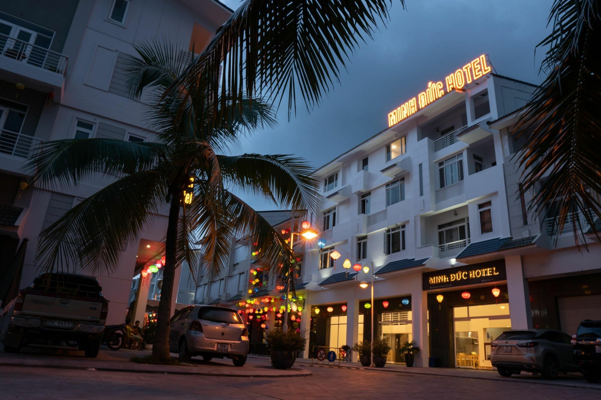 Minh Duc Hotel Халонг Экстерьер фото